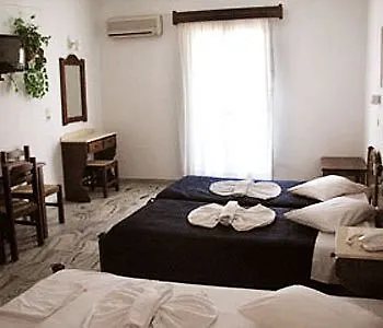 Malamas Parikia (Paros)